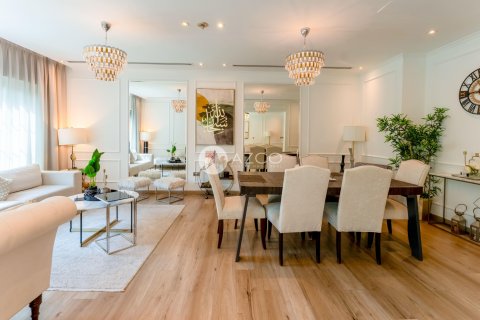 Vila v Jumeirah Park, Dubai, SAE 4 ložnice, 510.8 m² Č.: 623421 - fotografie 10