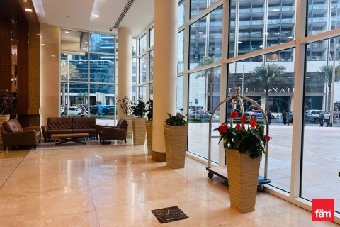 Lägenhet uthyres i Business Bay, Dubai, UAE 1 sovrum, 105.8 kvm Nr. 692855 - fotografi 11