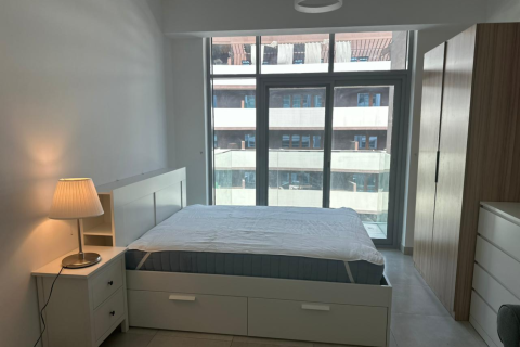 Apartment sa Jumeirah Village Circle, Dubai, UAE 1 silid, 40 sq.m. № 729540 - larawan 2