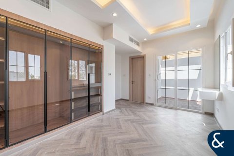 Villa zum Verkauf in The Springs, Dubai, VAE 2 Schlafzimmer, 157 m2 Nr. 667215 - Foto 14