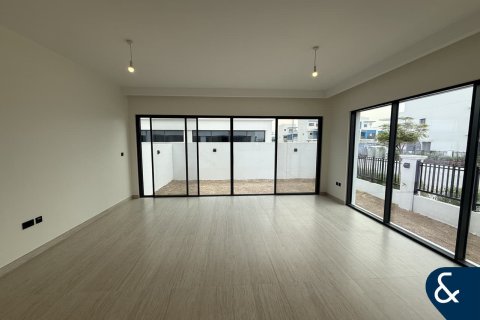 Damac Lagoons、Dubai、UAE にあるタウンハウス販売中 5ベッドルーム、302 m2、No667216 - 写真 3