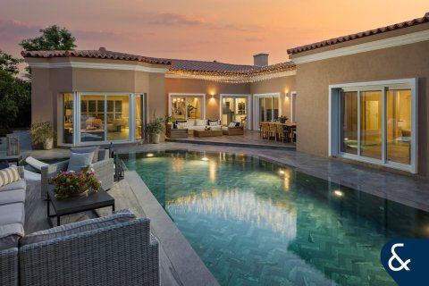 Villa zum Verkauf in Green Community, Dubai, VAE 4 Schlafzimmer, 404 m2 Nr. 667211 - Foto 1