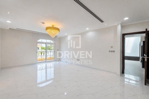 Huvila Jumeirah Park, Dubai, Arabiemiraatit 5 makuuhuonetta, 932.28 m2 № 767352 - kuva 14