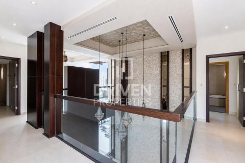 Huvila Jumeirah Park, Dubai, Arabiemiraatit 5 makuuhuonetta, 932.28 m2 № 767352 - kuva 17