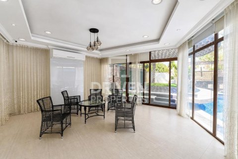 Huvila Jumeirah Park, Dubai, Arabiemiraatit 5 makuuhuonetta, 932.28 m2 № 767352 - kuva 9