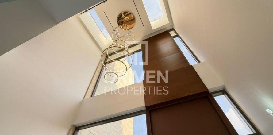 Villa in Dubai Hills Estate, UAE 6 bedrooms, 1157.2 sq.m. № 756147