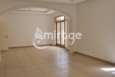 Vilë në Al Raha Golf Gardens, Abu Dhabi, Emiratet e Bashkuara Arabe 5 dhoma gjumi, 582.9 m2. № 574365 - Foto 7