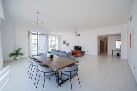 Leilighet til leie i Al Satwa, Dubai, Emiratene 3 soverom, 21 kvm Nr. 691811 - Foto 12