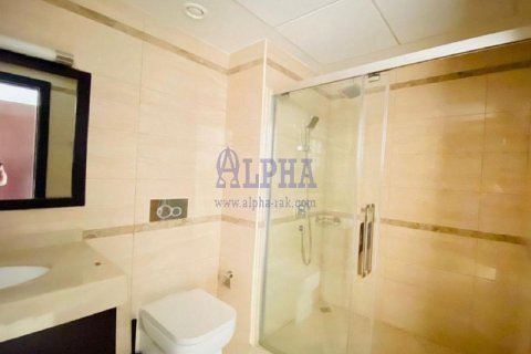 Vila di Al Hamra Village, Ras Al Khaimah, UEA 3 kamar tidur, 262.3 m2 nomor 647069 - foto 12
