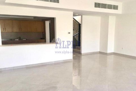 Vila di Al Hamra Village, Ras Al Khaimah, UEA 3 kamar tidur, 262.3 m2 nomor 647069 - foto 5