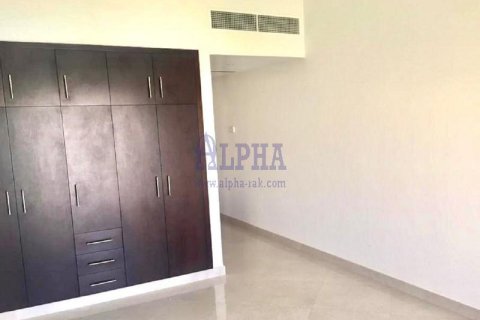 Vila di Al Hamra Village, Ras Al Khaimah, UEA 3 kamar tidur, 262.3 m2 nomor 647069 - foto 8