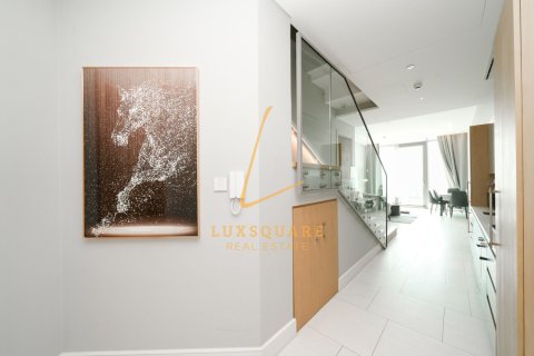 Apartman u Business Bay, Dubai, UAE 1 spavaća soba, 111 m2 Br. 740670 - fotografija 11