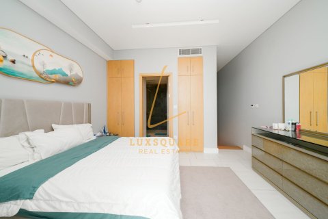 Apartman u Business Bay, Dubai, UAE 1 spavaća soba, 111 m2 Br. 740670 - fotografija 7