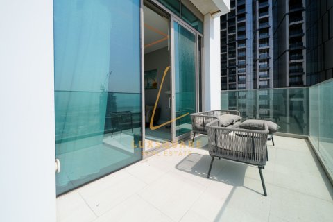 Apartman u Business Bay, Dubai, UAE 1 spavaća soba, 111 m2 Br. 740670 - fotografija 15