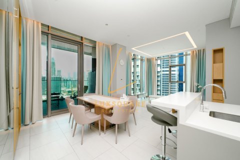 דירה ב Business Bay, Dubai, איחוד האמירויות 1 חדר שינה, 103 מ