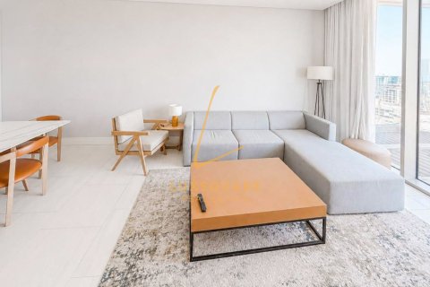 Appartement te huur in Business Bay, Dubai, VAE 2 slaapkamers, 173 vr.m., nr 740668 - foto 2