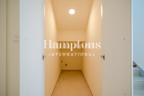 Stadthaus zur Miete in Dubai South (Dubai World Central), Dubai, VAE 4 Schlafzimmer, 236.49945098 m2 Nr. 677179 - Foto 11