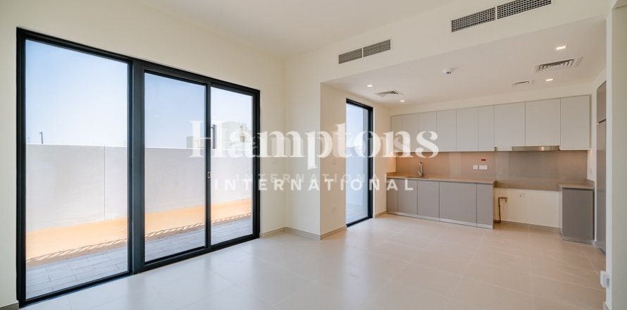 Stadthaus in Dubai South (Dubai World Central), Dubai, VAE: 4 Schlafzimmer, 236.499 m2 Nr. 677179