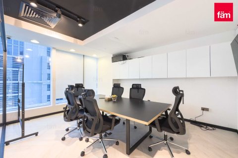 Birojs Business Bay, Dubaijā, AAE 159 m2 Nr. 646938 - attēls 5