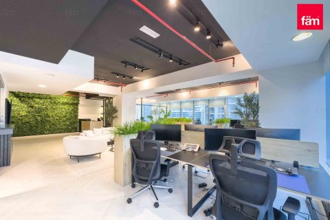 Birojs Business Bay, Dubaijā, AAE 159 m2 Nr. 646938 - attēls 11