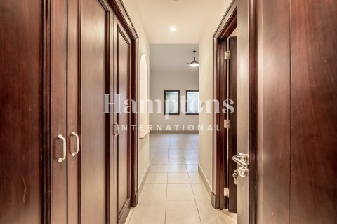 Apartament de închiriat în Old Town, Dubai, EAU 3 dormitoare, 273.69223800 mp.  №651281 - poză 5