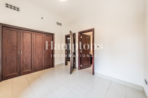 Apartament de închiriat în Old Town, Dubai, EAU 3 dormitoare, 273.69223800 mp.  №651281 - poză 10