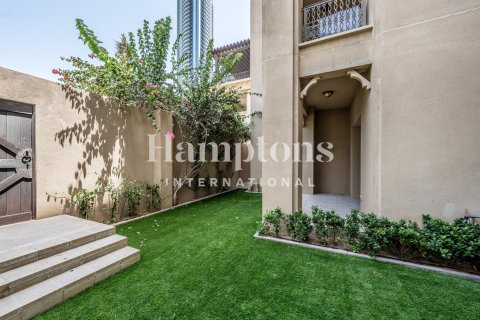 Apartament de închiriat în Old Town, Dubai, EAU 3 dormitoare, 273.69223800 mp.  №651281 - poză 14