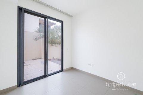 Снять в аренду виллу в Дубай Хилс Эстейт, ОАЭ 4 спальни, 195м2, № 692834 - фото 14