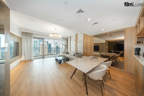 Apartamento en Downtown Dubai (Downtown Burj Dubai), Dubai, EAU 3 dormitorios, 159.3 m² № 694386