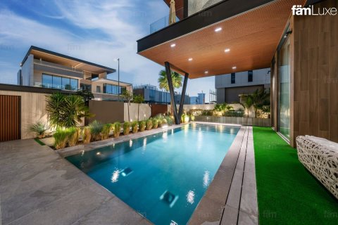Vilă de închiriat în Al Wasl, Dubai, EAU 5 dormitoare, 930.2 mp. №694388 - poză 18