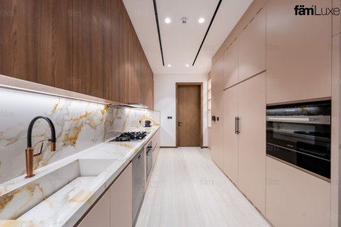 Vilă de închiriat în Al Wasl, Dubai, EAU 5 dormitoare, 930.2 mp. №694388 - poză 15