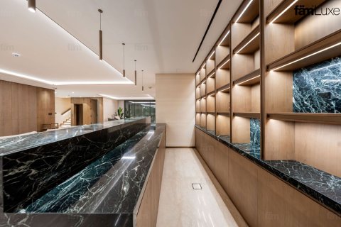 Vilă de închiriat în Al Wasl, Dubai, EAU 5 dormitoare, 930.2 mp. №694388 - poză 25