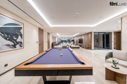 Vilă de închiriat în Al Wasl, Dubai, EAU 5 dormitoare, 930.2 mp. №694388 - poză 17