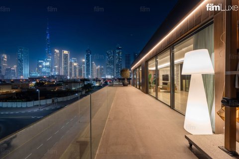 Vilă de închiriat în Al Wasl, Dubai, EAU 5 dormitoare, 930.2 mp. №694388 - poză 3