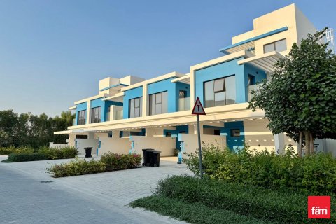 Rijtjeshuis te huur in Dubai, VAE 5 slaapkamers, 219.5 vr.m., nr 694384 - foto 19