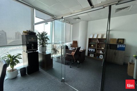 Office in Business Bay, Dubai, UAE 53.3 sq.m. № 631774 - photo 7