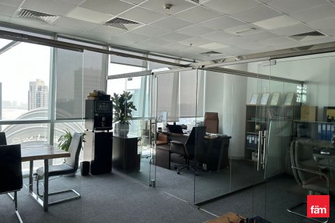 Office in Business Bay, Dubai, UAE 53.3 sq.m. № 631774 - photo 9