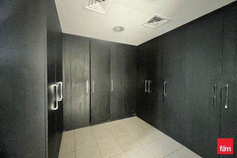 Villa sa Al Furjan, Dubai, UAE 4 silid-tulugan, 600 sq.m. № 631777 - larawan 5