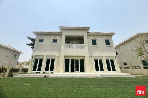 Villa sa Al Furjan, Dubai, UAE 4 silid-tulugan, 600 sq.m. № 631777 - larawan 3