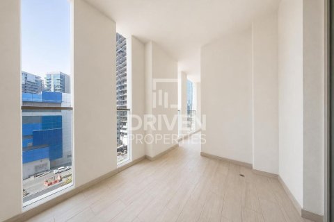 Business Bay, Dubai, UAE의 임대용 아파트 침실 2개, 123.19제곱미터 번호 762585 - 사진 12