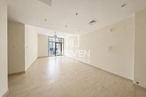 Business Bay, Dubai, UAE의 임대용 아파트 침실 2개, 123.19제곱미터 번호 762585 - 사진 3