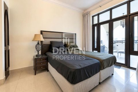 Apartamento para arrendamento em Downtown Dubai (Downtown Burj Dubai), Dubai, EAU 2 quartos, 143.81 m2 № 762583 - foto 7