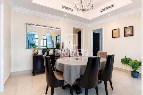 Apartamento para arrendamento em Downtown Dubai (Downtown Burj Dubai), Dubai, EAU 2 quartos, 143.81 m2 № 762583 - foto 25