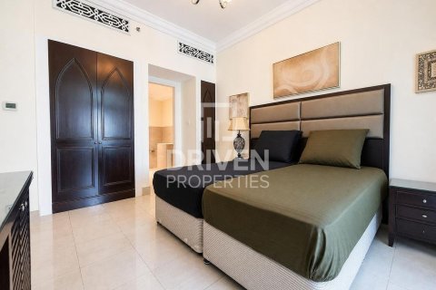 Apartamento para arrendamento em Downtown Dubai (Downtown Burj Dubai), Dubai, EAU 2 quartos, 143.81 m2 № 762583 - foto 15