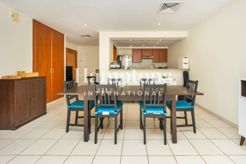 Apartment til leje i Greens, Dubai, UAE 2 soveværelser, 105.27024736 kvm № 720770 - foto 19