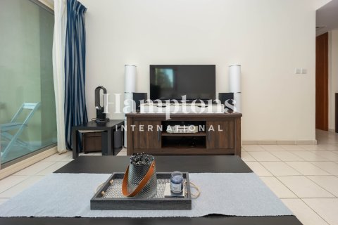 Apartment til leje i Greens, Dubai, UAE 2 soveværelser, 105.27024736 kvm № 720770 - foto 8
