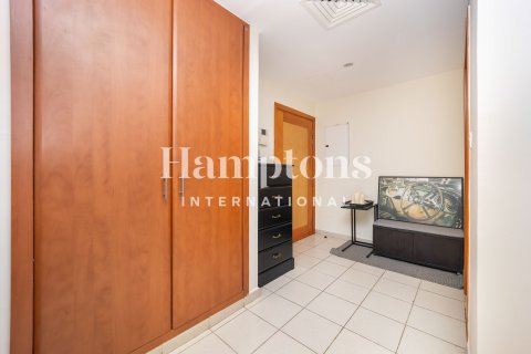 Apartment til leje i Greens, Dubai, UAE 2 soveværelser, 105.27024736 kvm № 720770 - foto 20