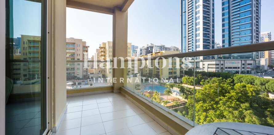 Apartment i Greens, Dubai, UAE 2 soveværelser, 105.27 kvm № 720770