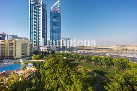 Apartment til leje i Greens, Dubai, UAE 2 soveværelser, 105.27024736 kvm № 720770 - foto 13