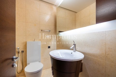 Apartment til leje i Burj Khalifa, Dubai, UAE 2 soveværelser, 152.26801700 kvm № 720771 - foto 13